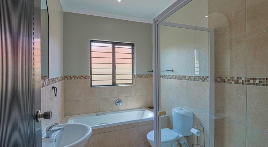 3 Bedroom Property for Sale in Melodie North West